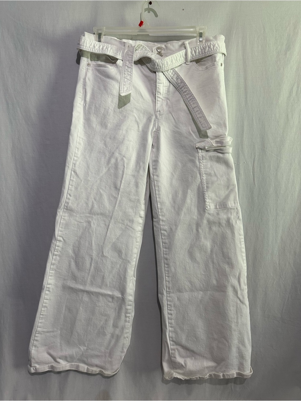 Sofia by Sofia Vergara White Wide-Leg Cargo Jeans with Belt Women's Size 16